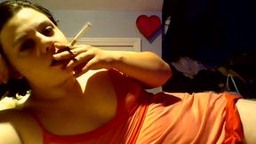 Amateur all alone naturally slutty webcam bitch was smoking while posing