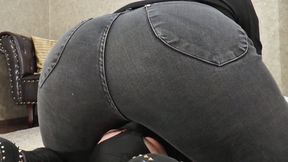 Goddess Yasemin - Colleague caught and punished - small version