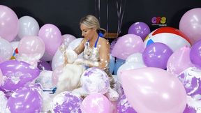 Bunny Destroys Balloons-Inflatables for Surprise Party HD WMV (1920x1080)