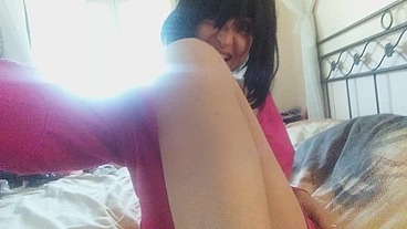 all real! real creamy squirt right from my step cousin's vagina