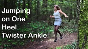 Twisted ankle girl, jumping on one foot, twisted ankle girl, one heel jumping, one shoe