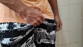 cobra estava sozinho em casa, e foi bater uma punheta