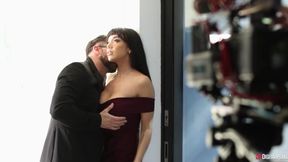 Chloe Foxxe & AI Robot Synergy in Behind-the-Scenes