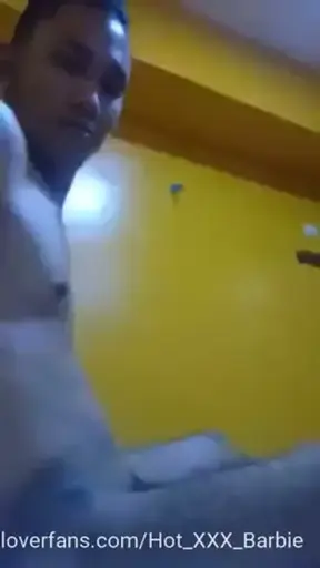La continuación de esta verga enorme es muy rica pero supe controlar mi garganta y tragarme todita