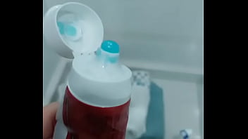 hot toothpaste fingahing