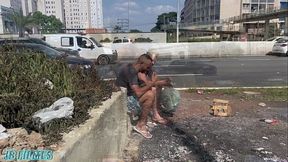 PATRICINHA SAI A CA&Ccedil_A DE MORADOR DE RUA PARA REALIZAR SUAS FANATSIAS SEXUAIS