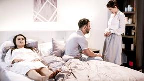 ”Huge boobs COUGAR nurse fucks paralysed patients hubby on her bed”