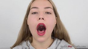 Inside My Mouth - Adele - Mouth exploration time! (4K quality)