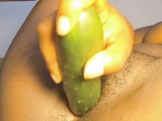 It was morning I took a precious cucumber and I insert my snatch