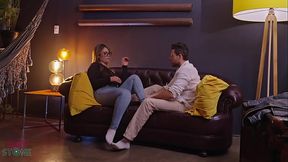 FAKE PSICOANALIST SCREWING GIRLS IN COLOMBIA