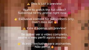 Magrinho fez 19 e me ganhou de presente. Gozamos juntos