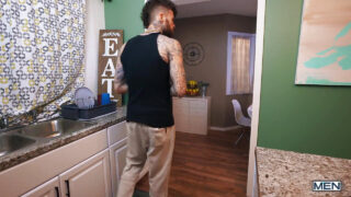 Antara kaum hisap zakar, melancap, pancutan mani, menunggang, tanpa baju, seks, ditangkap, otot – Hatler Gurius dan Joey Mills muda amatur dengan zakar besar seks punggung