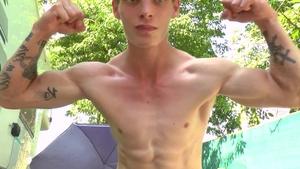 Titanium Physiques: Flexing Outside