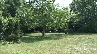 Petite french teen fucked in threeway outdoor while voyeurs watching