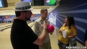 Fuck Team Five goes to a sweet bowling alley