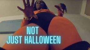 Giantess Crew -Vee â€“ Not Just Halloween