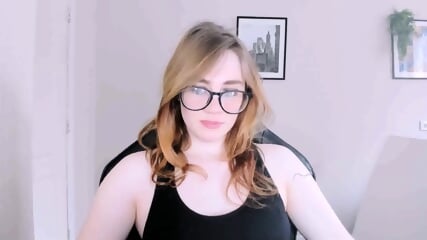 Pretty perfect big boobs brunette webcam babe show