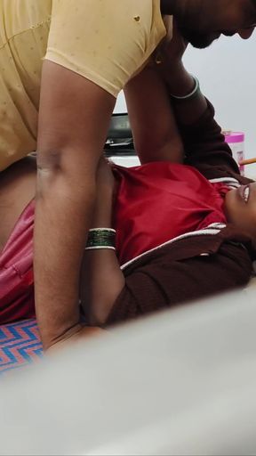 Desi aunty today night sex - The village Bhabhi woke up at midnight today and went behind house and had sex with the&hellip;   Clip 1