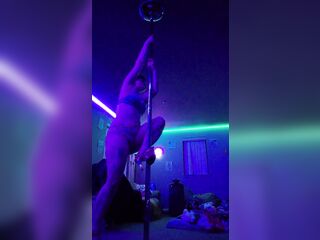 1st dance on porn hub!!! Welcome everybody~