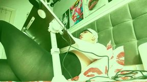 Secretary Says Me so Horny