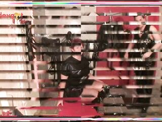 Lack und Latex S&M Session