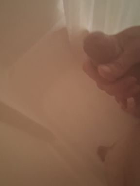 Big dick gets off