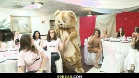 ”This bride & her friends gone crazy when the male stripper appears!”