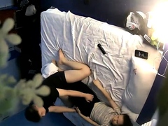 Sexy amateur teens give the lesbian lifestyle a try