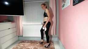 Sexy Danielle Crushing Her Slave Skull 2 (4K)