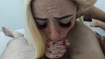 chamei a famosinha do tiktok Sua Namorada Trans para brincar com a magrinha Badmelli