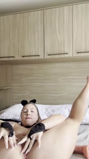 PLAYBOY BUNNY CUM IN A HUGE 11.8 in DICK - ELIS NEBSNIAK