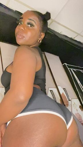 Connecticut Female Rapper