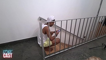 Fode Cast - Gozando na boca do gostoso e levendo ferro na buceta
