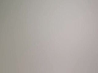 A Facial for Stepmom