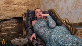 Vivienne L'amour - Smoke and Stroke with Goddess 1080p Full HD