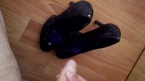 Girlfrend high heel. Cum on black shoe