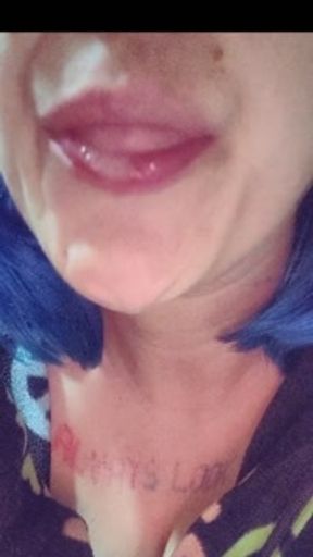 Sexy Smoker Spit Play Big Tits Pop Out On Live Stream