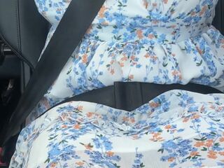 Hotwife leaves Uber driver a hawt surprise on his camera