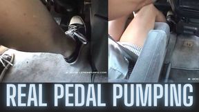 Pumping & Revving Unrigged Honda in Chucks