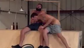 BROMO.com: Jock Jeff Powers together with Zach Country discipline