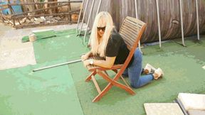 Did she manage to get out? WMV(1920x1080)FHD