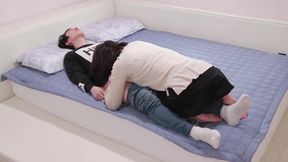 Friend Mothers (20018)-