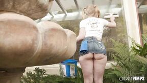 Emma Starletto Sexy Petite Blonde Spinner Gets Wet & Tempts Steve Holmes