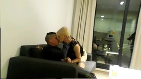 mi hermanastra tiene nuevo novio y lo compartimos 1