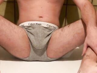 pee in my calvins