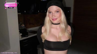 Big Tits Blonde Caught Stealing… “Hands Up” Turns Into “Knees Down”