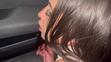 Meu amigo empresta BMW dele pra mim foder gostoso com a cartinha Influência no pelo