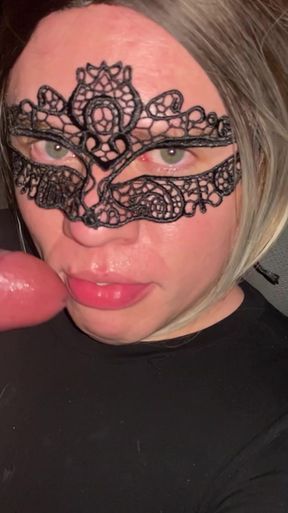 Trans slut, paid the taxi driver with a blowjob