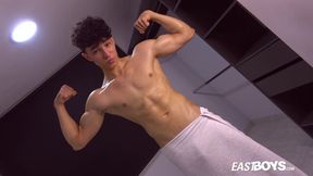 Enzo Slora has a really hot body and he wants to be TOUCHED