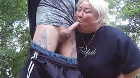 Neighbor Sucks My Dick in a Park and Swallows Cum